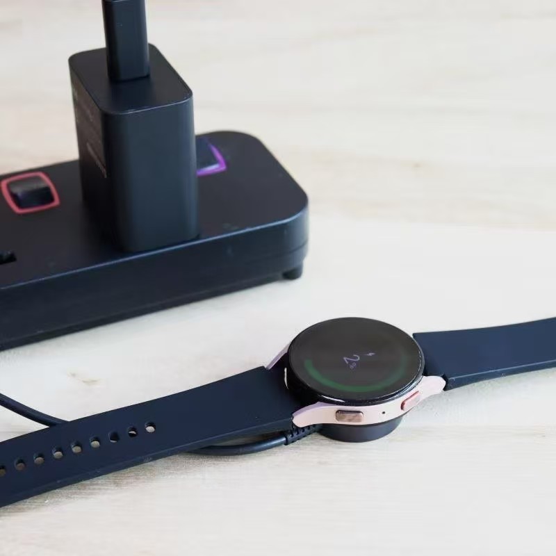 แท่นชาร์จไร้สายแบบแม่เหล็ก USB - Wireless Charger Watch บทวิจารณ์และราคา